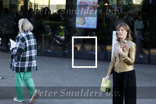 Laren 8 maart 2022
Prinses Beatrix opent een nieuwe gedeelte van het Singer museum in Laren . Prinses Beatrix arriveeert in haar nieuwe verlengde Audi A8 Hybride.