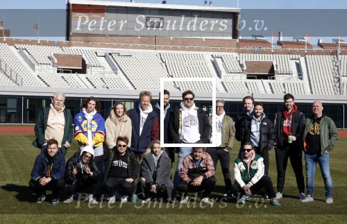 Amsterdam 8 maart 2022
Presentatie concert the streamers in het Olympisch stadion . Aanwezig oa Guus Meeuwis Suzanne en Freek Mc Snelle Maan Frank Lammers Thomas Acda Paul de Munnik Simon Keizer Nick Schilder Roel v Velzen Ronnie Flex Emma Heesters Diggie Dex Kraantje Pappie  Rolf Sanchez  en Paul de Leeuw .