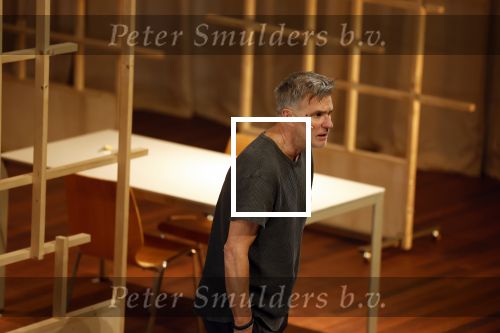 Den Haag 9 maart 2022
Premiere Festen in de koninklijke schouwburg van Den haag. oa in de cast zitten Peter Heerschop Viggo Waas Vincent Croiset Stephanie Louwrier en Maartje v d Wetering