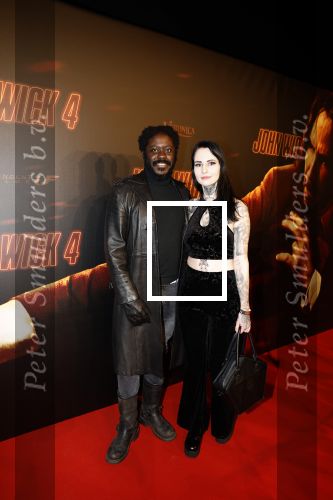 Amsterdam 21 maart 2023
Premiere JohnWick in de kromhouthallen.
Andre Dongelmans met een vriendin