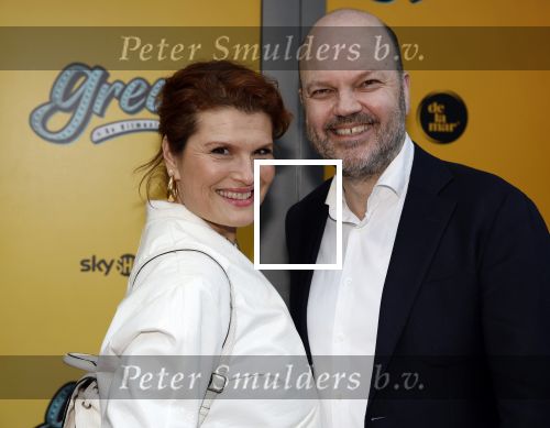 Amsterdam 3 april 2023
Premiere Grease in het DeLaMar theater.
Anouk v Nes met partner