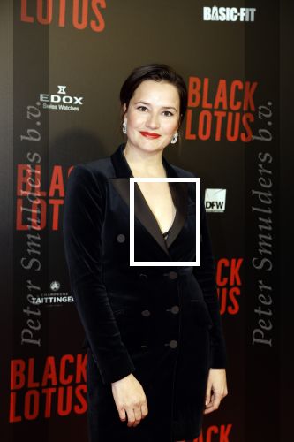 Amsterdam 10 april 2023
Premiere Black Lotus in Tuschinski met Rico Verhoeven in de hoofdrol.
Barbara Sloesen met partner