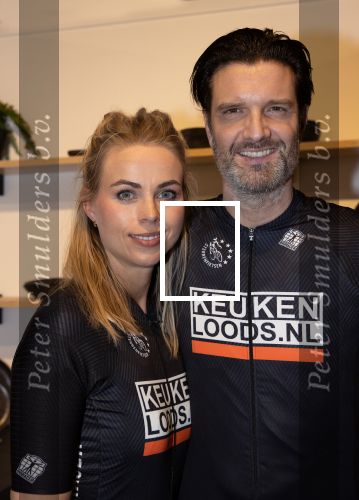 Tilburg, 19 April 2023
Voorstelling wielerploeg Keukenloods
Bas Muijs en Sabine Vas Nunes