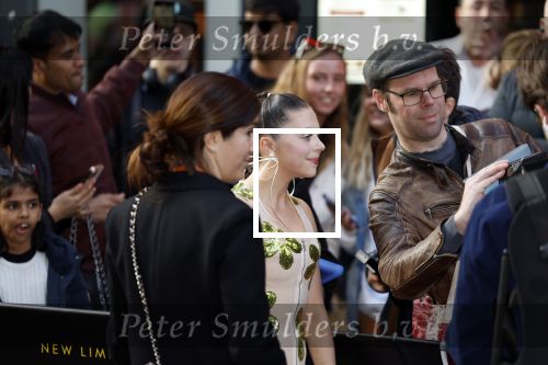 Amsterdam 17 april  2023
Premiere a small light in Tuschinski.
Bel Powley