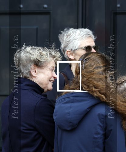 Amsterdam 15 april 2023
Herdenkingstdienst vooraf aan de begrafenis van Huub Oosterhuis in de Westertoren . Daarna gingen ze met de boot naar begraafplaats Zorgvlied. Benedicte Ficq met partner