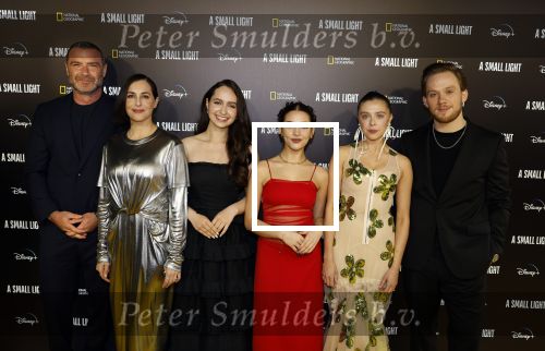 Amsterdam 17 april  2023
Premiere a small light in Tuschinski.
Cast met  Liev Schreiber Bel Powley Joe Cole Amira Casar Billie Boullet en Ashley Brooke