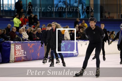 Heerenveen 19 maart 2023
De hollandse 100 in Thialf.  Naomi v d Zwaan en Cheeru Mampaey
