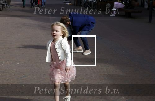 Noordwijk 30 maart 2023
Boekpresentatie Maxime Meiland in de winkel van haar zus Montana.
Verder Aanwezig Martien Meiland Erica Meiland en haar man Leroy Molkenboer en hun kinderen Claire en Vive. Ook de schrijver van het boek Jan Dijkgraaf.