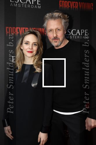 Amsterdam 30 maart 2023
Premiere show forever young in de escape.
Daan Schuurmans en zijn vrouw Bracha v Doesburgh
