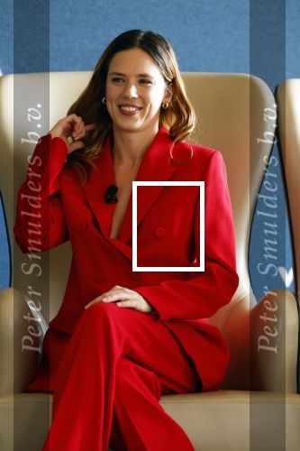 Amsterdam 16 maart 2023
Presentatie serie over koningin Maxima die Videoland uit gaat zenden.
Presentatie was in het Amstel Hotel . Martijn lakemeier Gaat Koning Willem Alexander spelen en de Argentijnse actrice Delfina Chaves speelt Koningin Maxima . Daphne Bunskoek presenteerde het.
Ook Peter v d Vorst en Rachel van Bommel (producente) waren ook aanwezig.