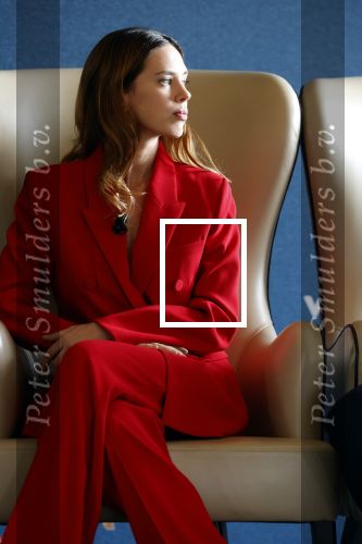 Amsterdam 16 maart 2023
Presentatie serie over koningin Maxima die Videoland uit gaat zenden.
Presentatie was in het Amstel Hotel . Martijn lakemeier Gaat Koning Willem Alexander spelen en de Argentijnse actrice Delfina Chaves speelt Koningin Maxima . Daphne Bunskoek presenteerde het.
Ook Peter v d Vorst en Rachel van Bommel (producente) waren ook aanwezig.
