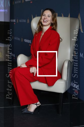 Amsterdam 16 maart 2023
Presentatie serie over koningin Maxima die Videoland uit gaat zenden.
Presentatie was in het Amstel Hotel . Martijn lakemeier Gaat Koning Willem Alexander spelen en de Argentijnse actrice Delfina Chaves speelt Koningin Maxima . Daphne Bunskoek presenteerde het.
Ook Peter v d Vorst en Rachel van Bommel (producente) waren ook aanwezig.