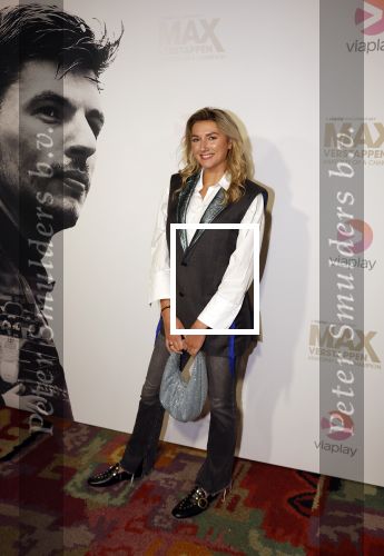 Amsterdam 29 maart 2023
Premiere Docu Max Verstappen in Tuschinski  die uitgezonden gaat worden op Viaplay.
Denise Speel man met partner