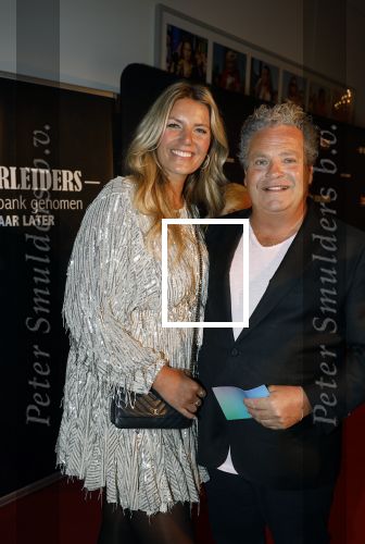 Amsterdam 15 maart 2023
Premiere de Verleiders in het deLaMar Theater.
Dirk Zeelenberg met zijn nieuwe vriendin