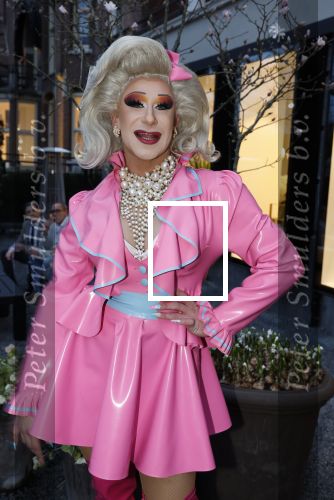 Amsterdam 23 maart 2023
Opening nieuwe Eichholtz winkel op de PC Hooftstraat in Amsterdam.
Dragqueen
