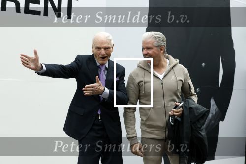 Amsterdam 17 maart 2023
Dries Roelvink met zijn beste vriend Gunther in Amsterdam zuid. Gunther zijn vrouw is deze week overleden.