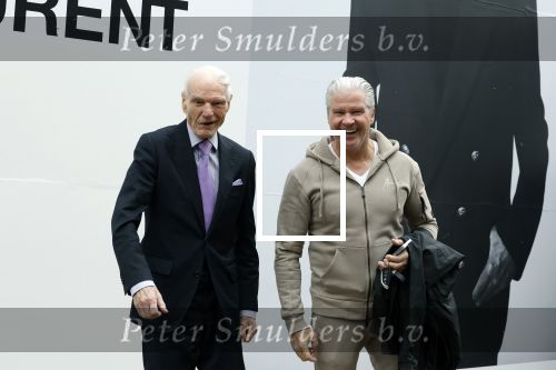 Amsterdam 17 maart 2023
Dries Roelvink met zijn beste vriend Gunther in Amsterdam zuid. Gunther zijn vrouw is deze week overleden.