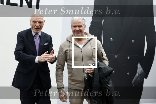 Amsterdam 17 maart 2023
Dries Roelvink met zijn beste vriend Gunther in Amsterdam zuid. Gunther zijn vrouw is deze week overleden.