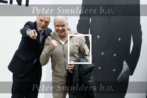 Amsterdam 17 maart 2023
Dries Roelvink met zijn beste vriend Gunther in Amsterdam zuid. Gunther zijn vrouw is deze week overleden.