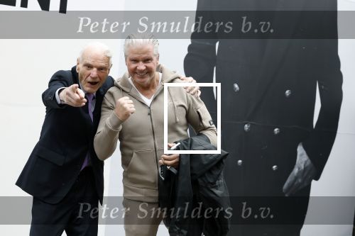 Amsterdam 17 maart 2023
Dries Roelvink met zijn beste vriend Gunther in Amsterdam zuid. Gunther zijn vrouw is deze week overleden.