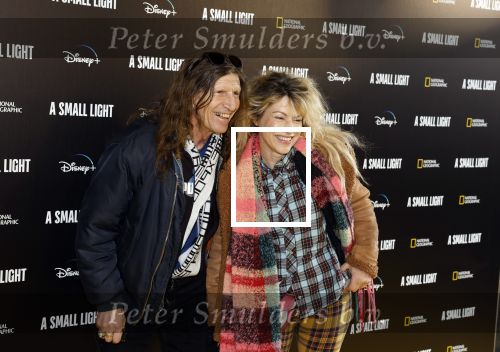 Amsterdam 17 april  2023
Premiere a small light in Tuschinski.
Ellen ten Damme met een vriend