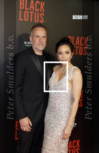 Amsterdam 10 april 2023
Premiere Black Lotus in Tuschinski met Rico Verhoeven in de hoofdrol.
Fajah Lourens met nieuwe vriend