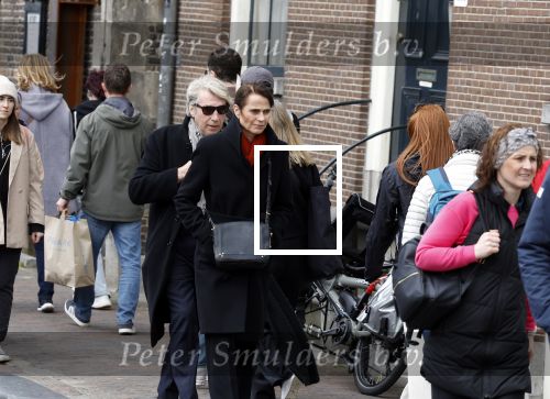 Amsterdam 15 april 2023
Frank Boeijen met zijn vrouw op straat in het centrum van Amsterdam.