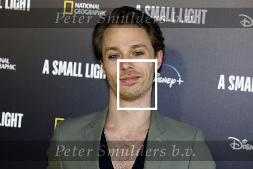 Amsterdam 17 april  2023
Premiere a small light in Tuschinski.
Freek Wallagh met partner
