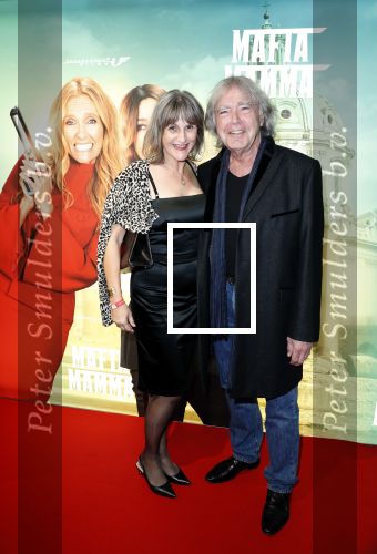 Amsterdam 17 april 2023
Premiere Mafia mama in pathe Arena.
Govert de Roos met zijn vriendin