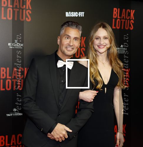 Amsterdam 10 april 2023
Premiere Black Lotus in Tuschinski met Rico Verhoeven in de hoofdrol.
Guido Weijers met vriendin