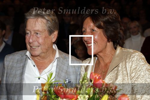 Zeist 26 maart 2023
Hans Kazan viert zijn 70e verjaardag en presenteert zijn boek. Ook krijgt hij een koninklijke onderscheiding in het Figi Theater/Hotel. Ook zijn vrouw Wendy is er natuurlijk bij.