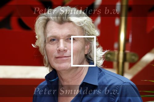 Zeist 26 maart 2023
Hans Kazan viert zijn 70e verjaardag en presenteert zijn boek. Ook krijgt hij een koninklijke onderscheiding in het Figi Theater/Hotel. Hans Klok