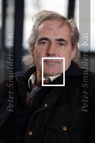 Rotterdam 14 april 2023
Boekpresentatie boek Hans de Booij . Johan Vlemmix reikte het eerste boek uit.
Hans zit in het gips omdat hij nzijn enkel heeft gebroken.