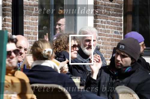 Amsterdam 2 april 2023
Henriette Tol met partner op terras in het centrum van Amsterdam.