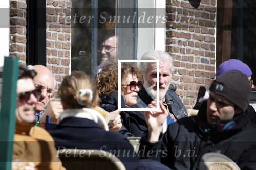 Amsterdam 2 april 2023
Henriette Tol met partner op terras in het centrum van Amsterdam.