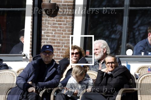 Amsterdam 2 april 2023
Henriette Tol met partner op terras in het centrum van Amsterdam.