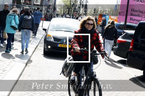 Amsterdam 15 april 2023
Henriette Tol op straat.