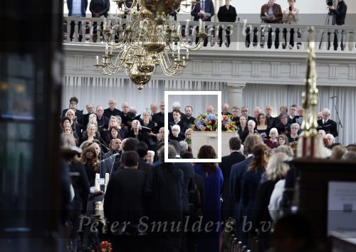 Amsterdam 15 april 2023
Herdenkingstdienst vooraf aan de begrafenis van Huub Oosterhuis in de Westertoren . Daarna gingen ze met de boot naar begraafplaats Zorgvlied