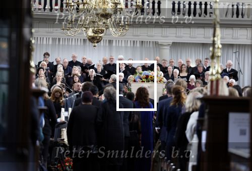 Amsterdam 15 april 2023
Herdenkingstdienst vooraf aan de begrafenis van Huub Oosterhuis in de Westertoren . Daarna gingen ze met de boot naar begraafplaats Zorgvlied