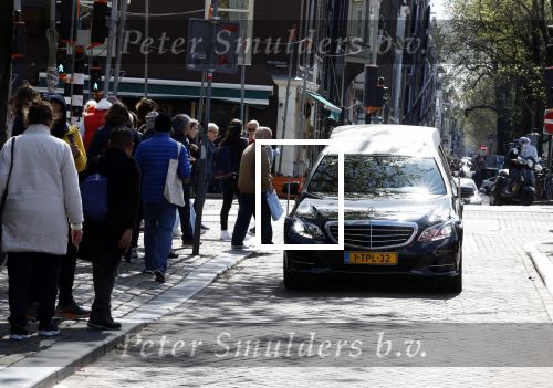 Amsterdam 15 april 2023
Herdenkingstdienst vooraf aan de begrafenis van Huub Oosterhuis in de Westertoren . Daarna gingen ze met de boot naar begraafplaats Zorgvlied