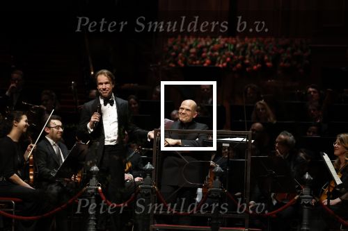 Amsterdam 18 april 2023
Jaap v Zweden krijgt de concertgebouwprijs 2023 in het concertgebouw uit handen van directeur Simon Reinink .