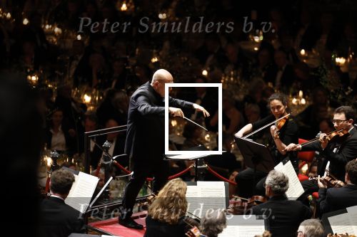 Amsterdam 18 april 2023
Jaap v Zweden krijgt de concertgebouwprijs 2023 in het concertgebouw uit handen van directeur Simon Reinink .