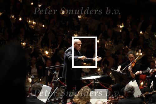 Amsterdam 18 april 2023
Jaap v Zweden krijgt de concertgebouwprijs 2023 in het concertgebouw uit handen van directeur Simon Reinink .