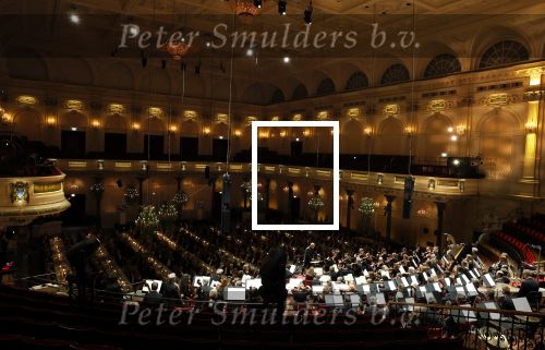 Amsterdam 18 april 2023
Jaap v Zweden krijgt de concertgebouwprijs 2023 in het concertgebouw uit handen van directeur Simon Reinink .