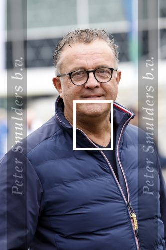 Heerenveen 19 maart 2023
De hollandse 100 in Thialf.  Georganiseerd door Prinse Bernhard met zijn stichting Lymph & Co.
Aanwezig oa Prins Bernhard Prinses Annette hun kinderen Isabelle Samuel en Benjamin, Prinses Margriet Mr Pieter v Vollenhoven , Prins Floris en Prinses Aimee.
Ook Marianne Timmer reed mee. Jack Plooij