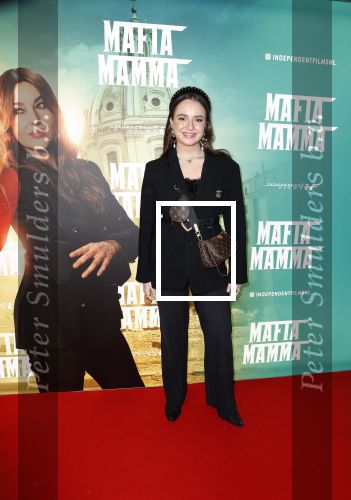 Amsterdam 17 april 2023
Premiere Mafia mama in pathe Arena.
Jada Borsato met een vriendin