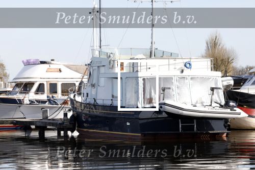 Loosdrecht 4 april 2023
Jan Slagter heeft de boot van Jeroen Pauw gekocht en ligt  aan de Loosdrechtse plassen