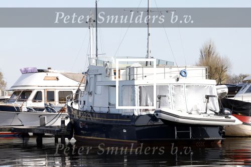 Loosdrecht 4 april 2023
Jan Slagter heeft de boot van Jeroen Pauw gekocht en ligt  aan de Loosdrechtse plassen