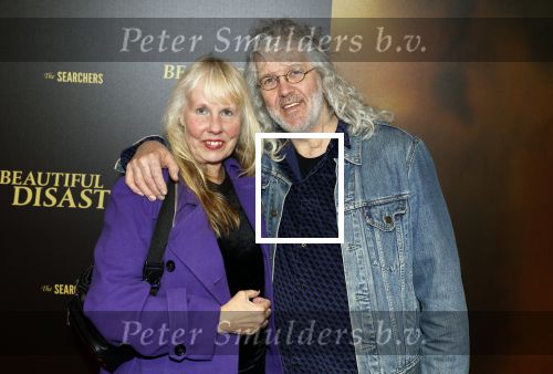 Amsterdam 28 maart 2023
Premiere Beuatiful Disaster in Tuschinksi.
Janny Smits met man