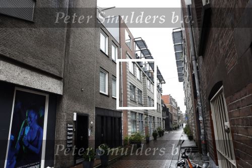 Amsterdam 22 maart 2023
Jeangu Macrooy en zijn partner hebben een nieuw huis gekocht ioj de Jordaan.
